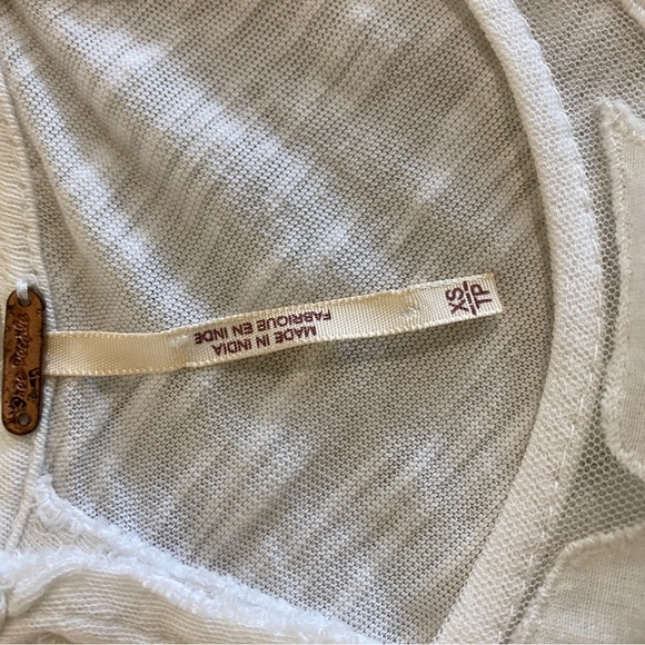 Free People white geometric sheer sleeveless top size XS - Picture 5 of 5